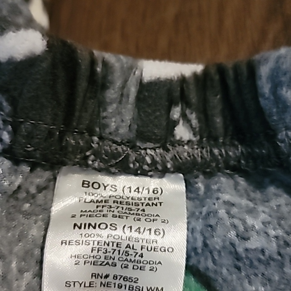 Super Mario Brother Pajama Pants - Picture 3 of 4